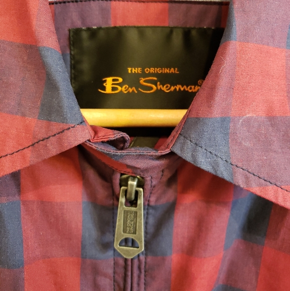 Light Jacket - Picture 3 of 4